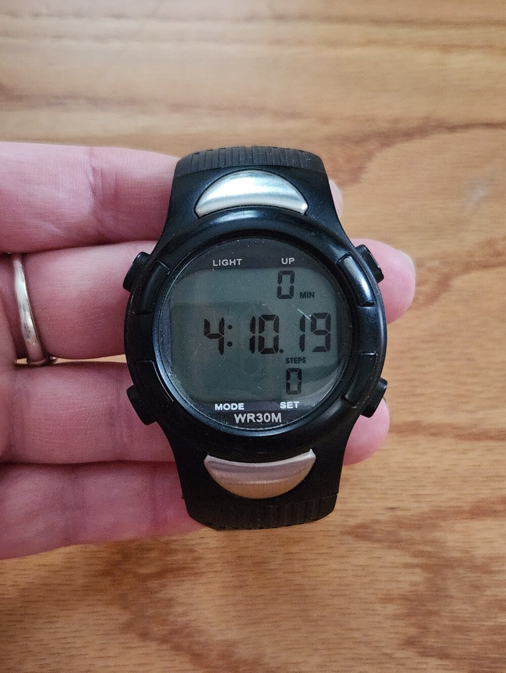 Medline WR 30m Black And Silver Athletic Watch